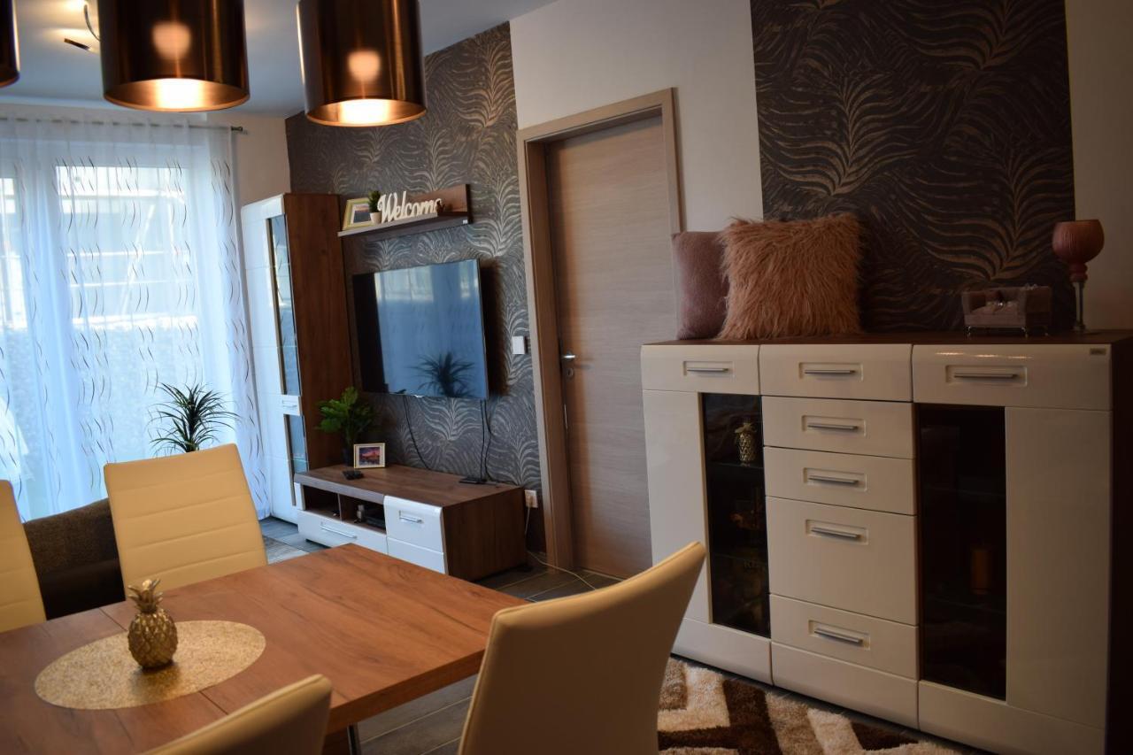 Lido Riviera, Relux Apartman Balatonlelle Exteriör bild