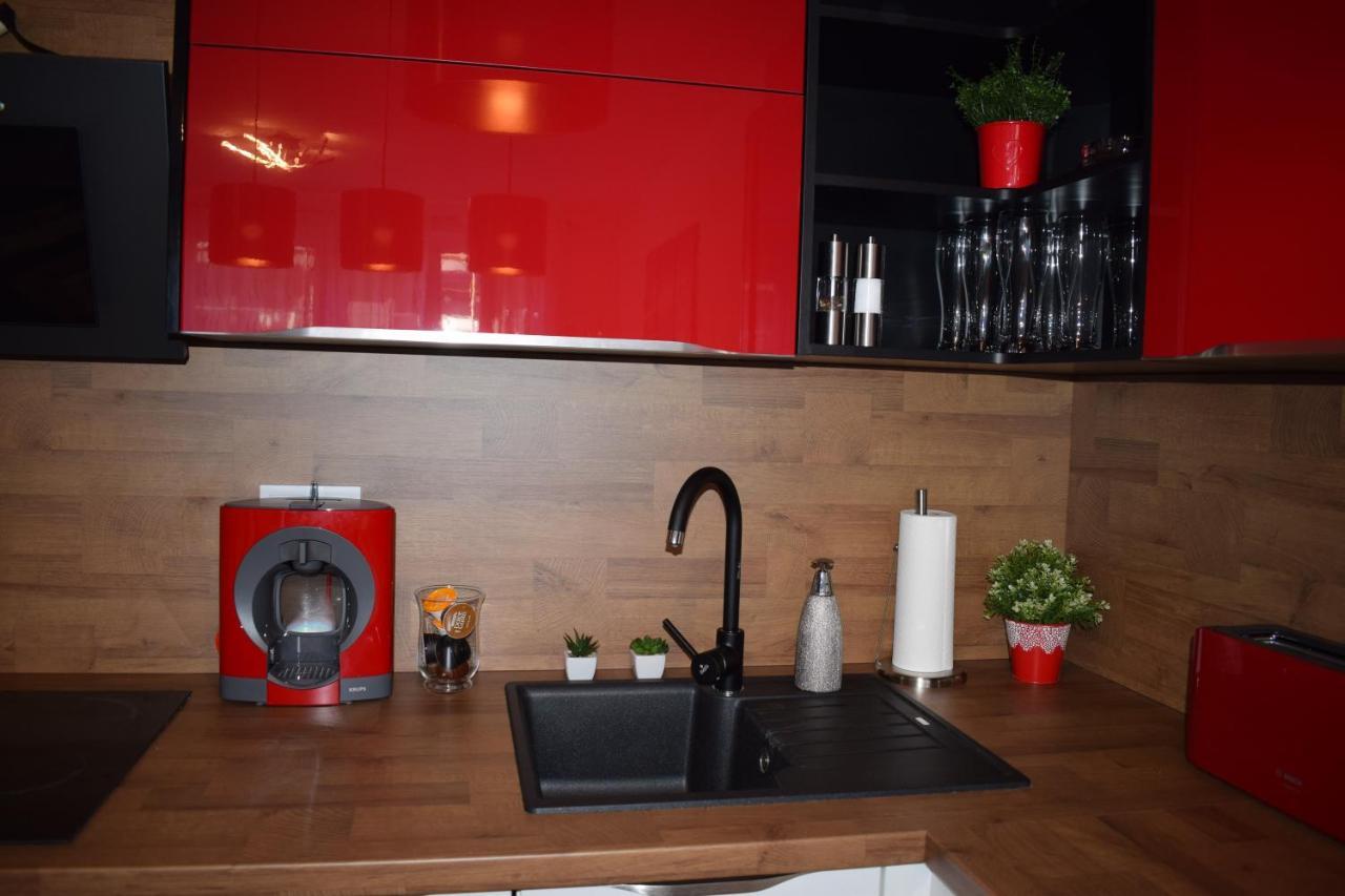 Lido Riviera, Relux Apartman Balatonlelle Exteriör bild