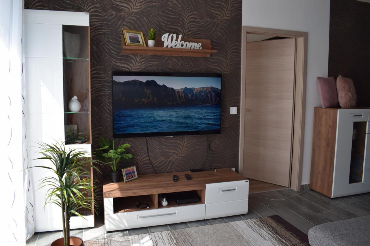 Lido Riviera, Relux Apartman Balatonlelle Exteriör bild