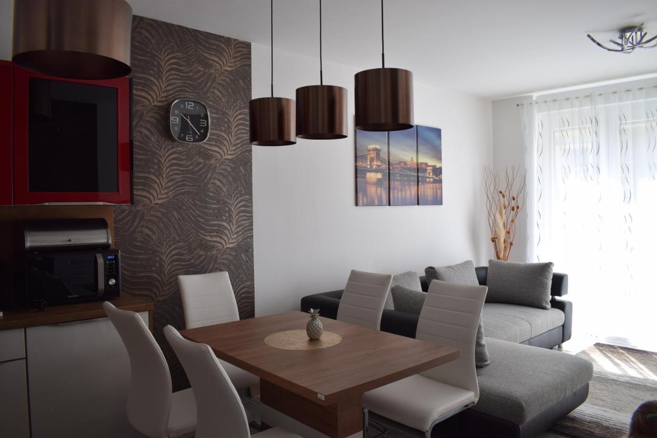 Lido Riviera, Relux Apartman Balatonlelle Exteriör bild